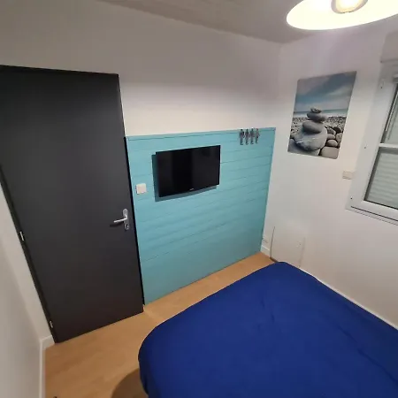 度假居 Maison 2 Parking Linge De Lit Fourni 莱萨布勒-多洛讷